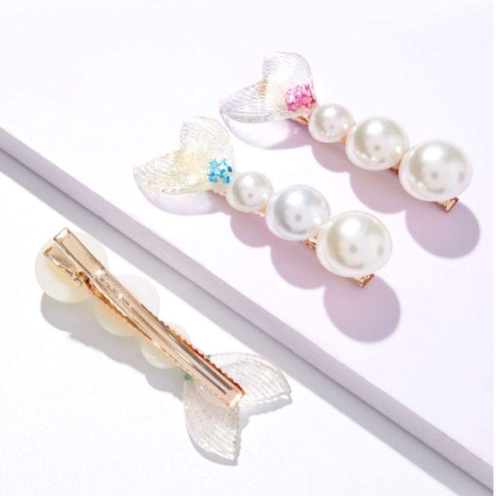 Mermaid 🧜♀️ Tail Pearl Hair Clips - Picture 2 of 3